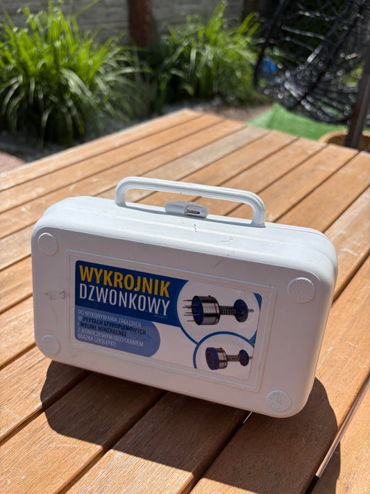 Wykrojnik dzwonkowy